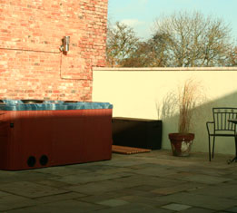 Cottage Terrace & Hot Tub